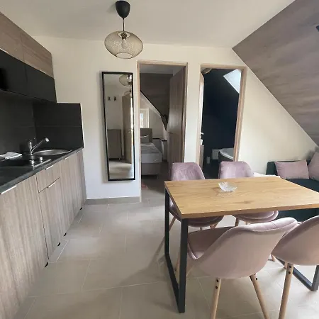 Smeraldo Apartmanok Siófok Zewnętrze zdjęcie