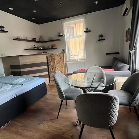 Smeraldo Apartmanok Siófok Zewnętrze zdjęcie